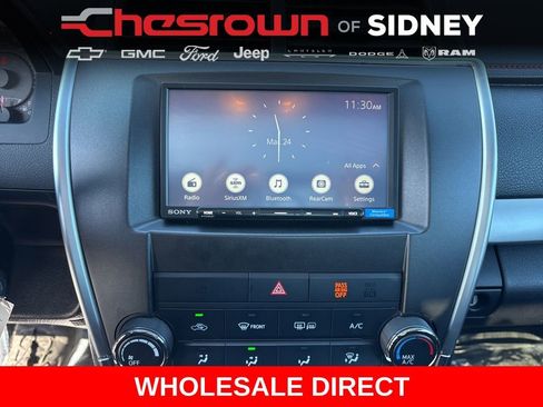 Used 2016 Toyota Camry SE w/ Moonroof Package image 20