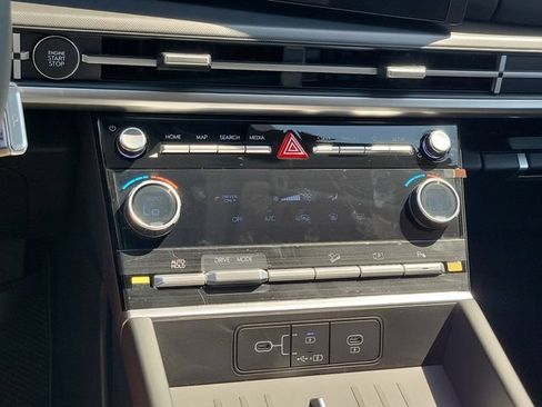 New 2027 Hyundai Santa Fe SE FWD image 13