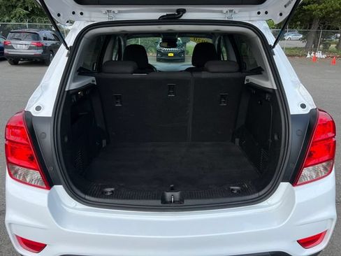 Used 2020 Chevrolet Trax LS w/ Tint and Cruise Package FWD image 13