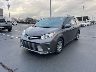 Used 2020 Toyota Sienna XLE