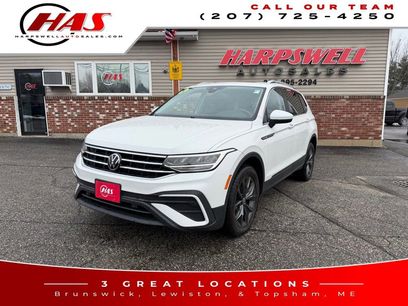 Used 2023 Volkswagen Tiguan SE w/ Panoramic Sunroof Package