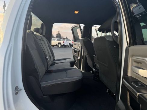 Used 2023 RAM 2500 Big Horn w/ Level 1 Equipment Group image 33