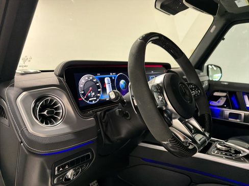 Used 2024 Mercedes-Benz G 63 AMG 4MATIC image 18