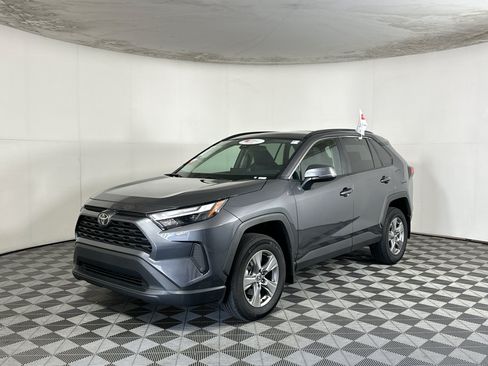 Certified 2025 Toyota RAV4 XLE w/ Convenience Package FWD image 7
