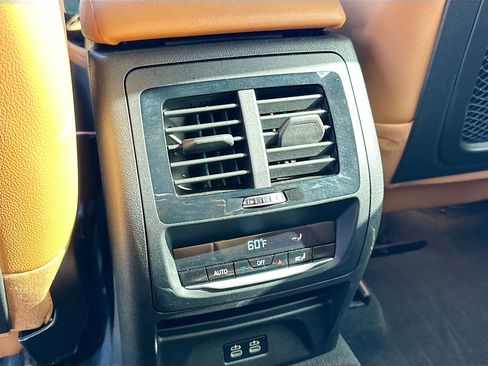 Used 2025 BMW X4 xDrive30i w/ M Sport Package AWD/4WD image 27