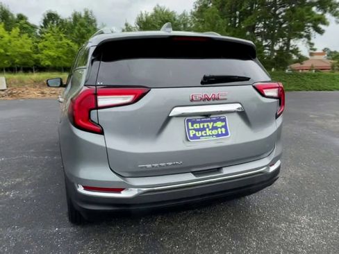 Used 2023 GMC Terrain SLT FWD image 7