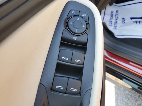 Used 2025 Buick Encore GX Sport Touring w/ Advanced Technology Package image 20