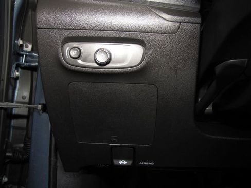 Used 2026 Buick Encore GX Sport Touring w/ Comfort Package FWD image 9