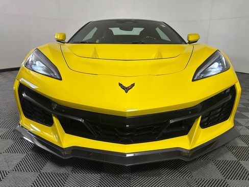 Used 2025 Chevrolet Corvette ZR1 w/ Stealth Interior Trim Package RWD image 12