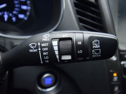 Used 2017 Hyundai Santa Fe Sport w/ 2.0T Ultimate Tech Package 05 image 36