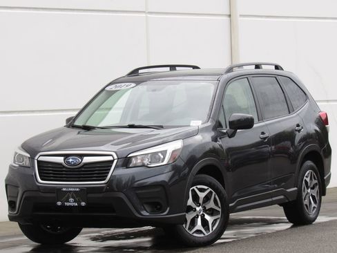 Used 2019 Subaru Forester Premium AWD/4WD image 1