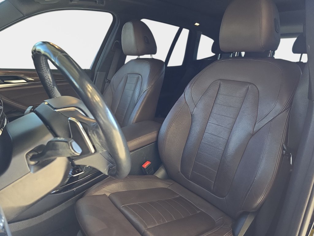 Used 2018 BMW X3 xDrive30i w/ Premium Package AWD/4WD image 18