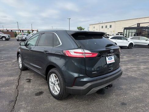 Used 2023 Ford Edge SEL w/ Convenience Package AWD/4WD image 3
