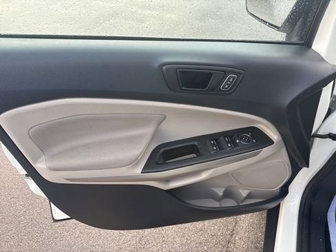 Used 2022 Ford EcoSport S image 10