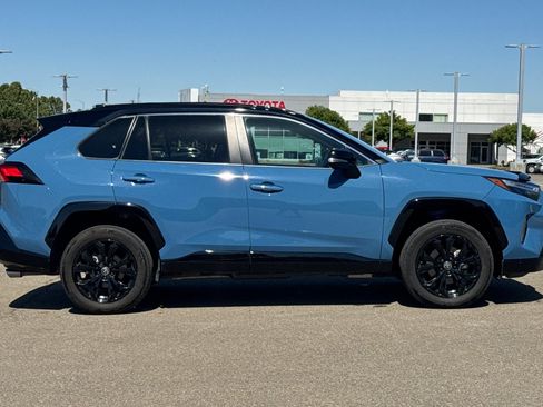 Certified 2022 Toyota RAV4 XSE AWD/4WD image 3