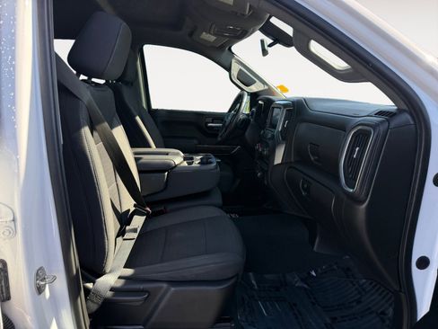 Used 2021 Chevrolet Silverado 1500 LT image 19