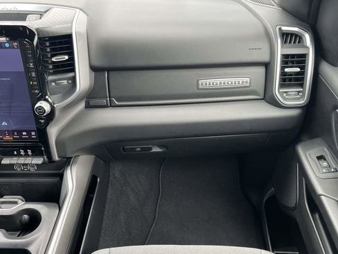 Used 2025 RAM 1500 Big Horn AWD/4WD image 18