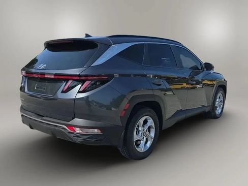 Used 2023 Hyundai Tucson SEL FWD image 7