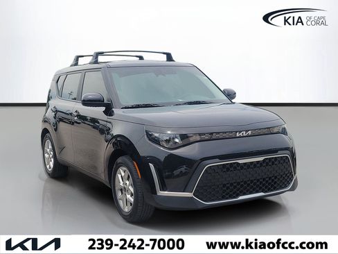 Certified 2023 Kia Soul LX w/ LX Technology Package FWD image 1