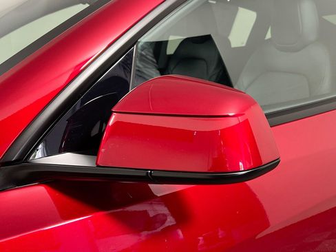 Used 2026 Tesla Model Y 2WD image 12