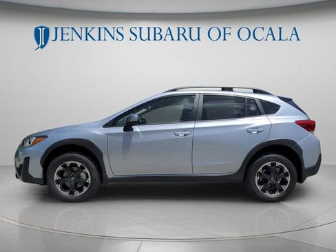 Used 2022 Subaru Crosstrek 2.0i Premium w/ Moonroof Package AWD/4WD image 7