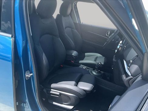 Used 2024 MINI Cooper Countryman S FWD image 8