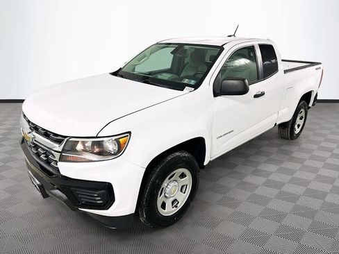 Used 2021 Chevrolet Colorado W/T w/ WT Convenience Package image 3