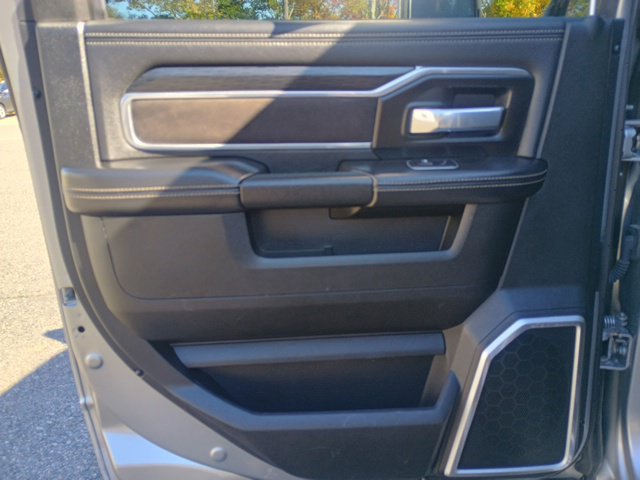 Used 2023 RAM 3500 Laramie AWD/4WD image 20