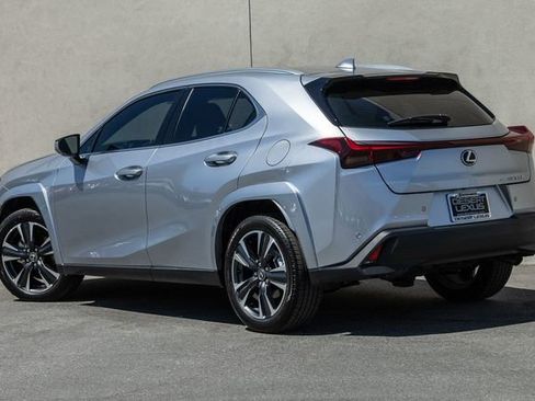 Used 2025 Lexus UX 300h AWD w/ Cold Area Package image 3