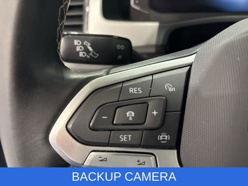 Used 2023 Volkswagen Atlas Cross Sport SE image 18