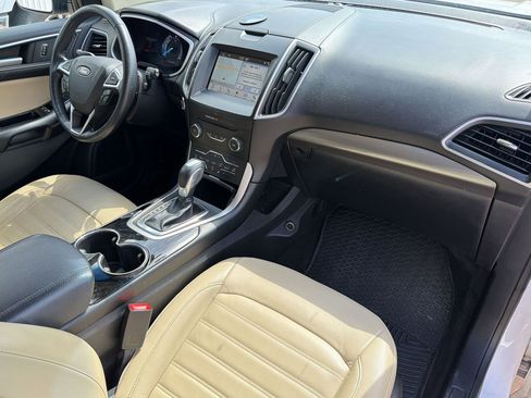 Used 2018 Ford Edge SEL w/ Equipment Group 201A image 29