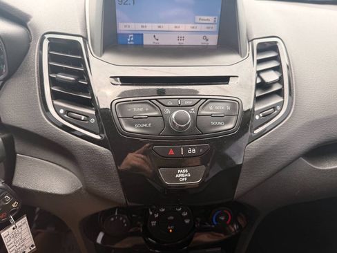 Used 2019 Ford Fiesta SE w/ Equipment Group 201A FWD image 43
