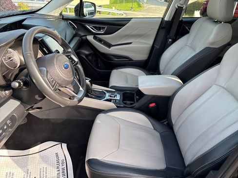 Used 2019 Subaru Forester Limited AWD/4WD image 9