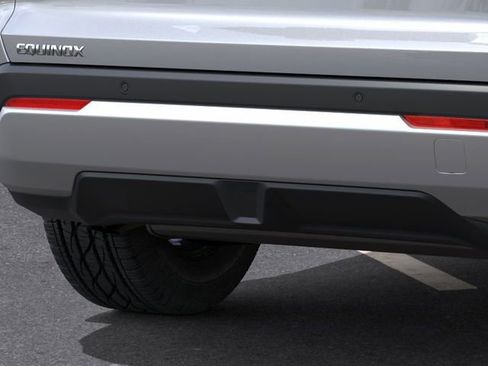 New 2026 Chevrolet Equinox LT image 14