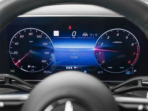 Certified 2024 Mercedes-Benz GLC 300 4MATIC image 13