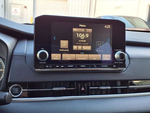 Used 2024 Mitsubishi Outlander ES image 20