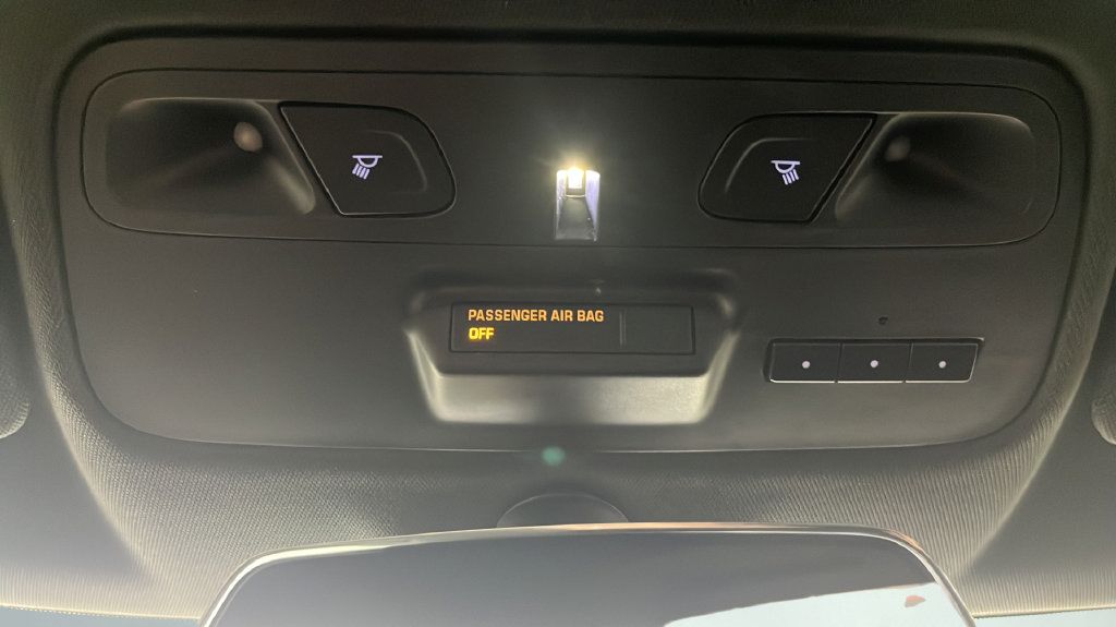 Used 2017 Chevrolet Camaro SS RWD image 33