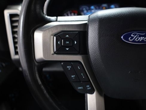 Used 2019 Ford F150 Platinum w/ Equipment Group 701A Luxury image 24