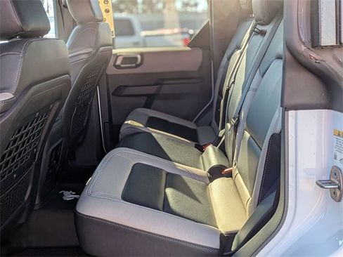 Used 2024 Ford Bronco Big Bend image 29