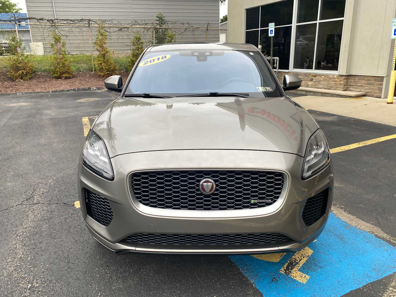 Used 2018 Jaguar E-PACE R-Dynamic SE AWD/4WD image 11