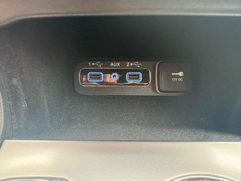 Used 2020 Jeep Grand Cherokee Limited AWD/4WD image 24