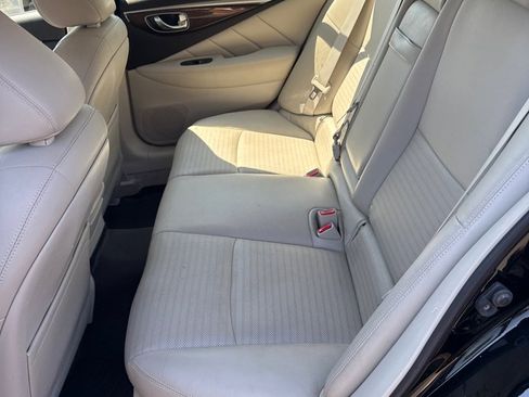 Used 2015 INFINITI Q50 AWD w/ Technology Package image 7