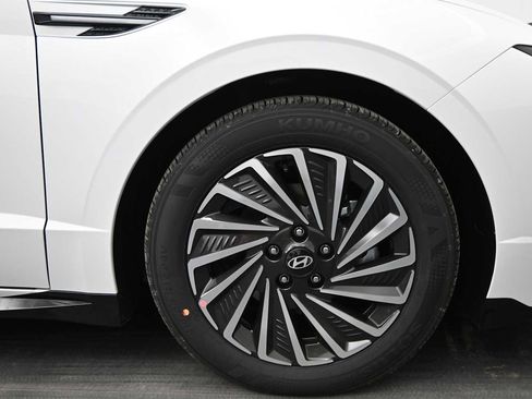 New 2026 Hyundai Sonata SEL FWD image 10