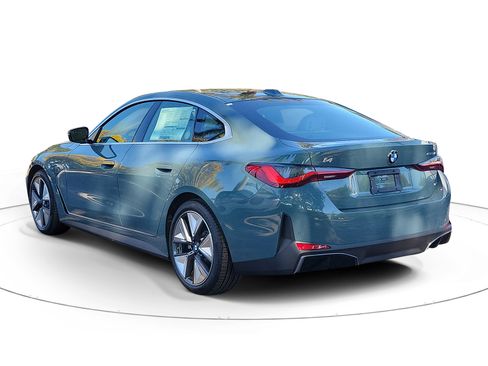 New 2026 BMW i4 eDrive40 image 3