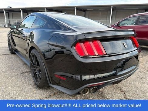 Used 2016 Ford Mustang Shelby GT350 w/ Technology Package RWD image 5