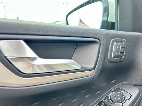 Used 2020 Ford Escape SEL FWD image 27