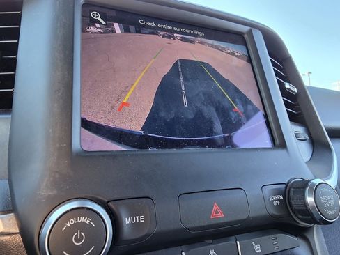 Used 2021 RAM 1500 Big Horn image 17