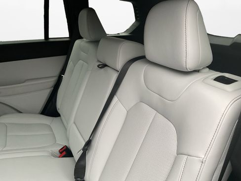 New 2026 Jeep Cherokee Limited image 13