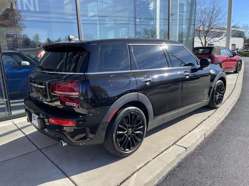 Used 2021 MINI Cooper Clubman S image 3