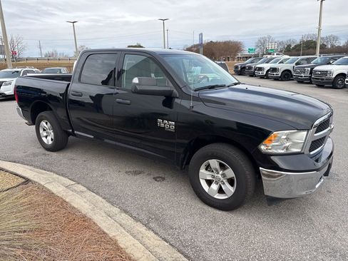 Used 2023 RAM 1500 Classic SLT w/ Trailer & Traction Group image 7